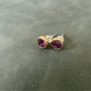 Purple Amethyst Rhinestone Stone Colored Gold Toned Stud Earrings.